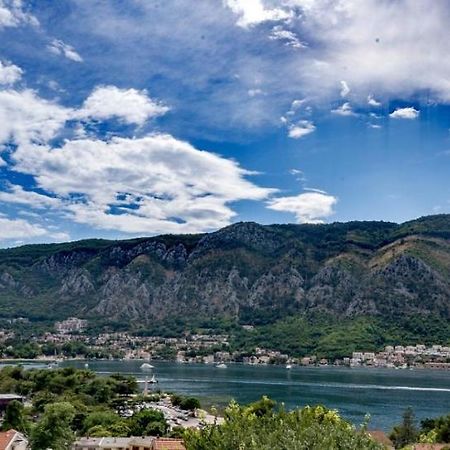 Albatros Apartment Kotor Exterior foto