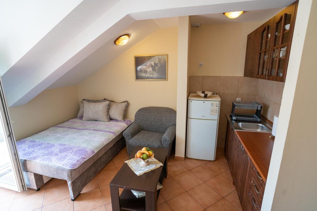 Albatros Apartment Kotor Exterior foto