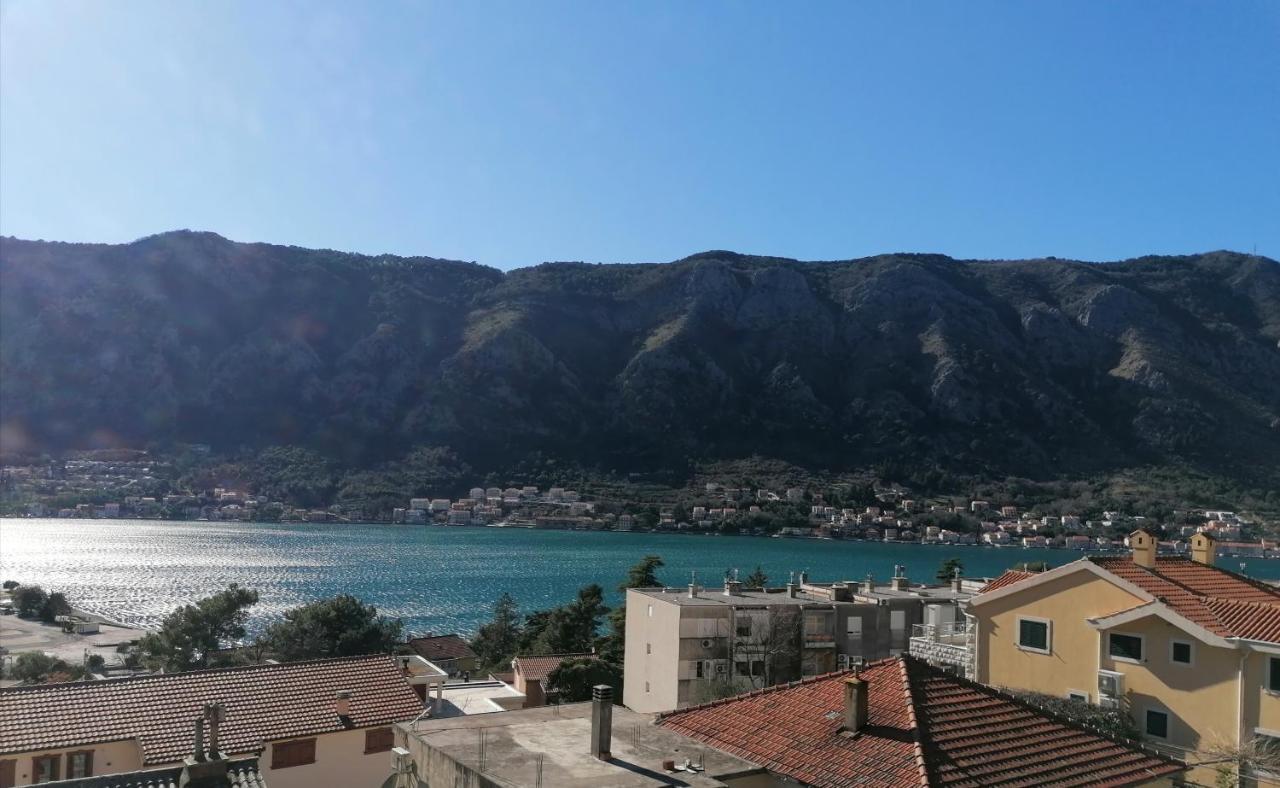 Albatros Apartment Kotor Exterior foto
